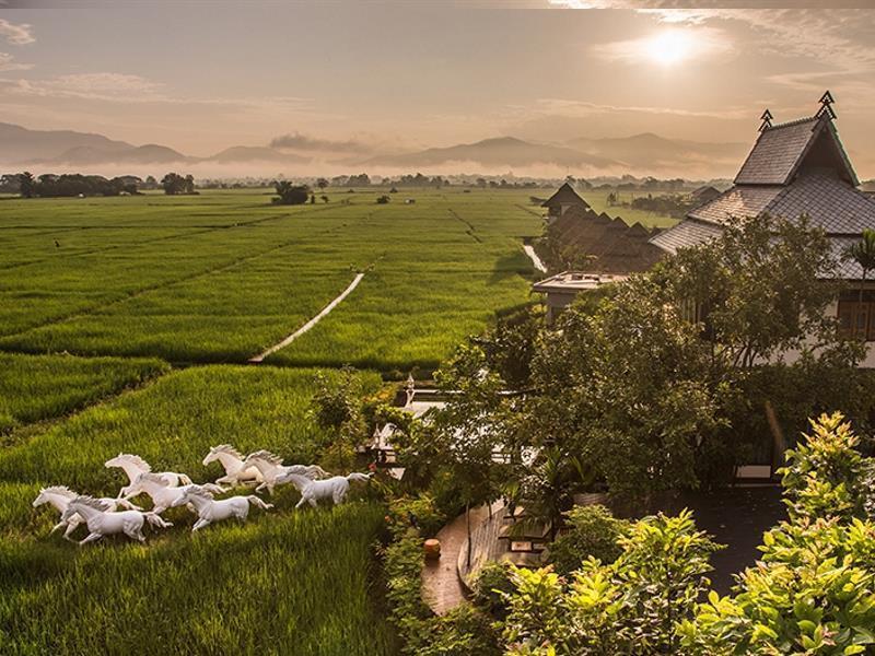 Phusanfah Resort Mae Taeng Exterior foto